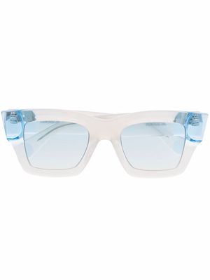 Jacquemus Les Lunettes Baci sunglasses - White Jacquemus Les Lunettes Baci sunglasses - White