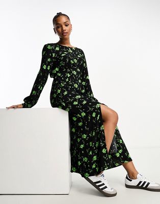 JDY puff sleeve midi dress in black and green floral