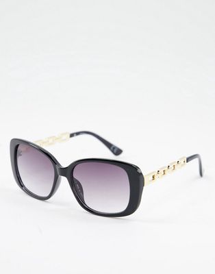 Jeepers Peepers women's square sunglasses with chain arms in black
