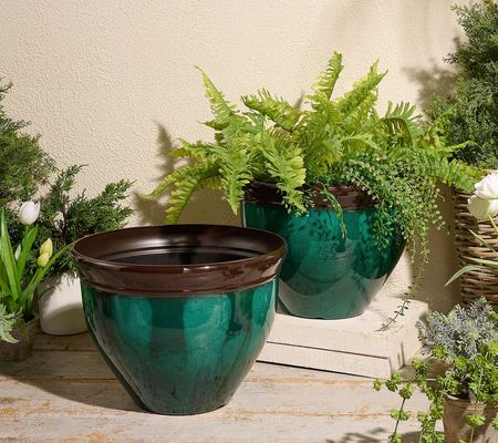 Jennings Set of 2 Two-Tone Faux Ceramic XL 16" Planters