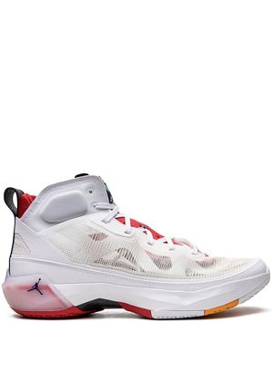 Jordan Air Jordan 37 "Hare" sneakers - White