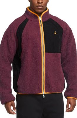 Jordan Essentials Fleece Jacket in Cherrywood Red /Black /Taxi