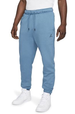 Jordan Essentials Fleece Sweatpants in Rift Blue