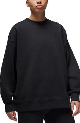 Jordan Flight Fleece Oversize Crewneck Sweatshirt in Black