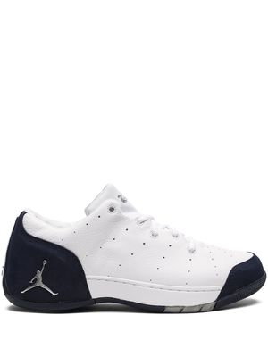 Jordan Jordan Carmelo 1.5 Low sneakers - White