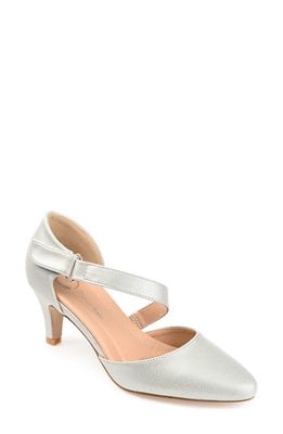 Journee Collection Tillis d'Orsay Pump in Silver