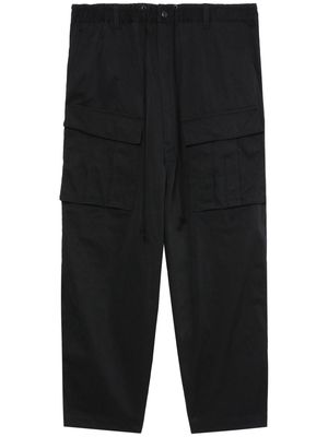 Junya Watanabe MAN drop-crotch cropped cargo trousers - Black