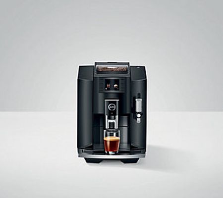 Jura E8 64oz. Specialty Coffee Machine in Piano Black