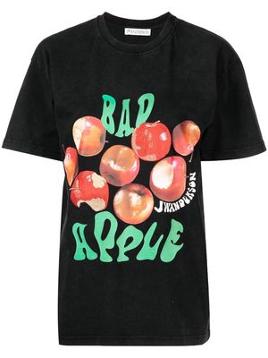 JW Anderson apple-graphic print T-shirt - Black