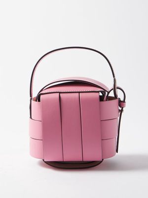 JW Anderson - Knot Woven-leather Handbag - Womens - Pink