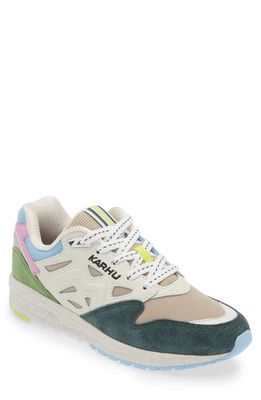 Karhu Gender Inclusive Legacy 96 Sneaker in Piquant Green/Silver Lining