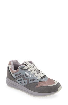 Karhu Gender Inclusive Legacy 96 Sneaker in Smoked Pearl /Weathervane 