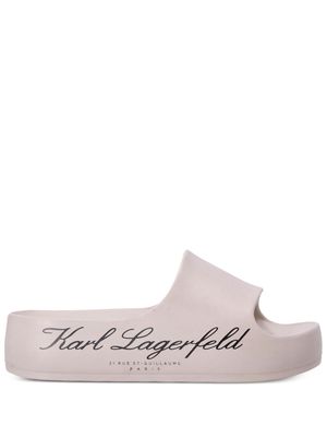 Karl Lagerfeld logo-print flat slides - Neutrals