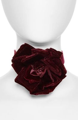KAT AND CLARESE Silk Flower Choker in Burgundy