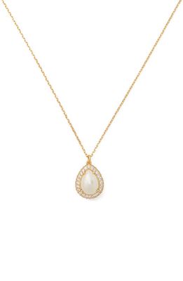 kate spade new york imitation pearl pavé halo mini pedant necklace in Cream/Gold