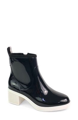 kate spade new york puddle rain bootie in Black/Parchment