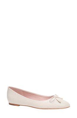 kate spade new york veronica ballet flat in Parchment.