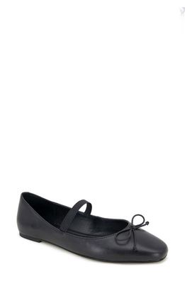Kenneth Cole New York Myra Ballet Flat in Black Leather