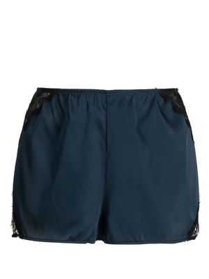 Kiki de Montparnasse lace-panel silk pyjama shorts - Blue