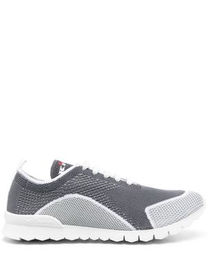 Kiton logo-embroidered low-top sneakers - Grey