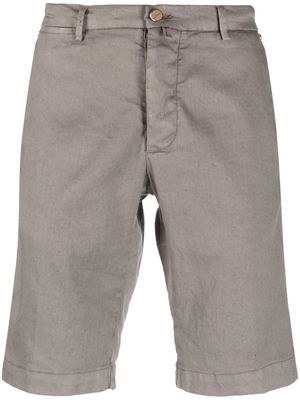 Kiton logo-patch bermuda shorts - Neutrals