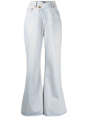 Kolor asymmetric-waist flared jeans - Blue