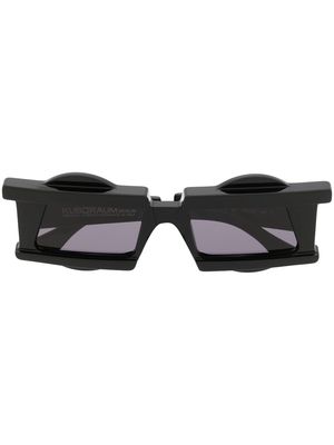 Kuboraum 3d detailled frame sunglasses - Black