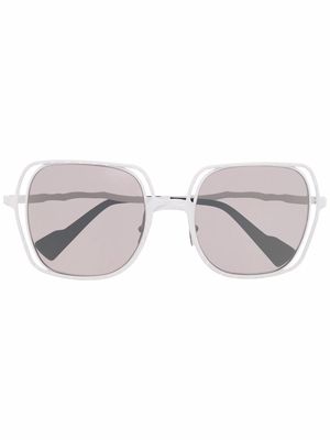 Kuboraum oversized-frame sunglasses - White