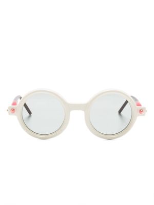 Kuboraum P1 round-frame sunglasses - White