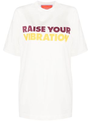 La DoubleJ Raise Your Vibrations cotton T-shirt - Neutrals