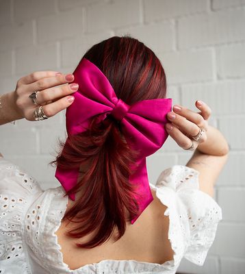 Labelrail x Lara Adkins oversized eyelet hair bow in pink