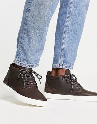Lacoste esparre chukka sneakers in dark brown/off white