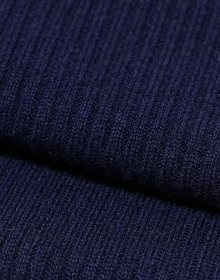Lacoste ribbed logo scarf in navy