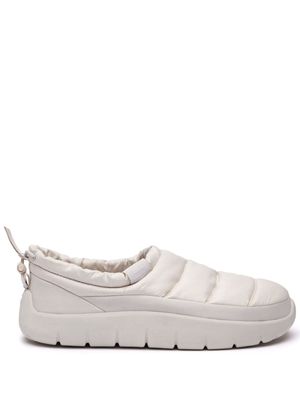 Lacoste Serve padded slippers - Neutrals