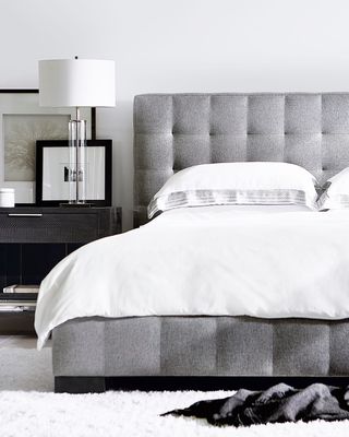 LaSalle Queen Upholstered Bed