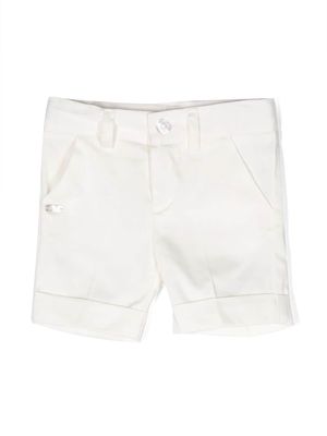 Le Bebé Enfant logo-plaque straight-leg shorts - White