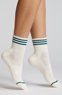 Le Bon Shoppe Girlfriend Quarter Socks in Egret