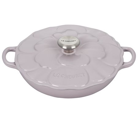 Le Creuset Signature 2.25 qt. Flower Braiser