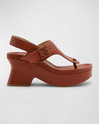 Leather Medallion Buckle Thong Sandals