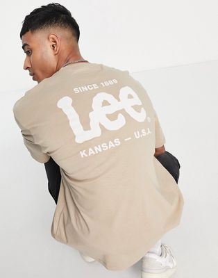 Lee central & back logo loose fit T-shirt in beige-Neutral