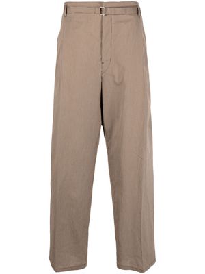 Lemaire stripe-pattern belted-waist trousers - Brown