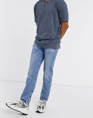 Levi's 502 tapered fit jeans in grandpa warp blue