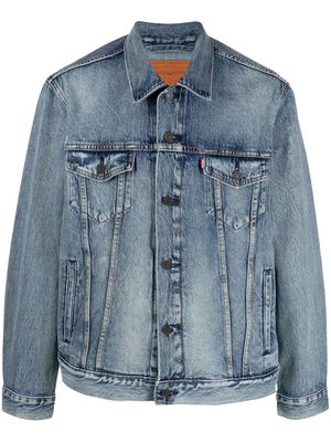Levi's buttoned-up denim trucker jacket - Blue
