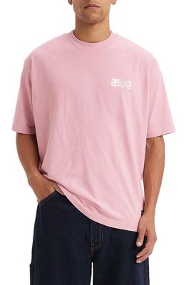 levi's Skate Graphic T-Shirt in Core Pink