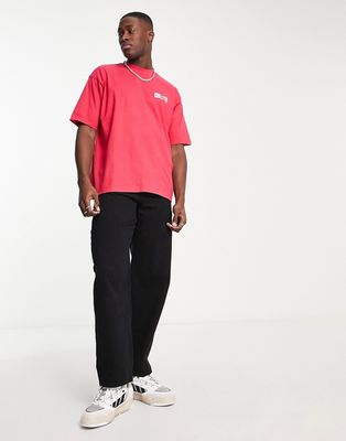 Levi's Skate T-shirt in dark pink with small logo-Red