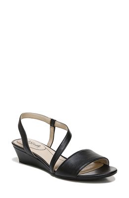 LifeStride Yasmine Wedge Sandal in Black Synthetic