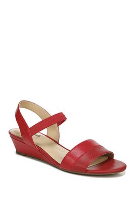 LifeStride Yuma Wedge Sandal in Fire Red