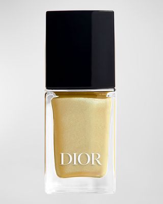 Limited Edition Dior Vernis Nail Polish with Gel Effect and Couture Color