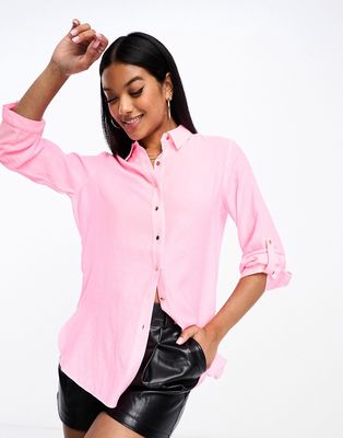 Liquorish shirt with gold buttons in pink