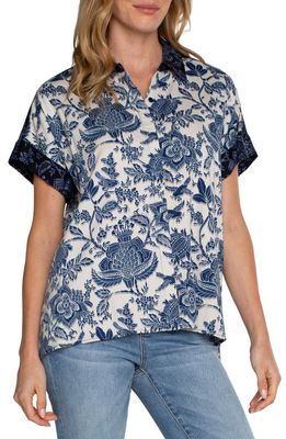 Liverpool Los Angeles Contrast Print High-Low Short Sleeve Button-Up Shirt in Glxy Flrl Prnt